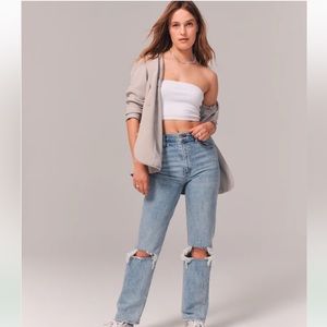 Abercrombie & Fitch 90s Straight Ultra High Rise Jeans in Light Ripped Medium